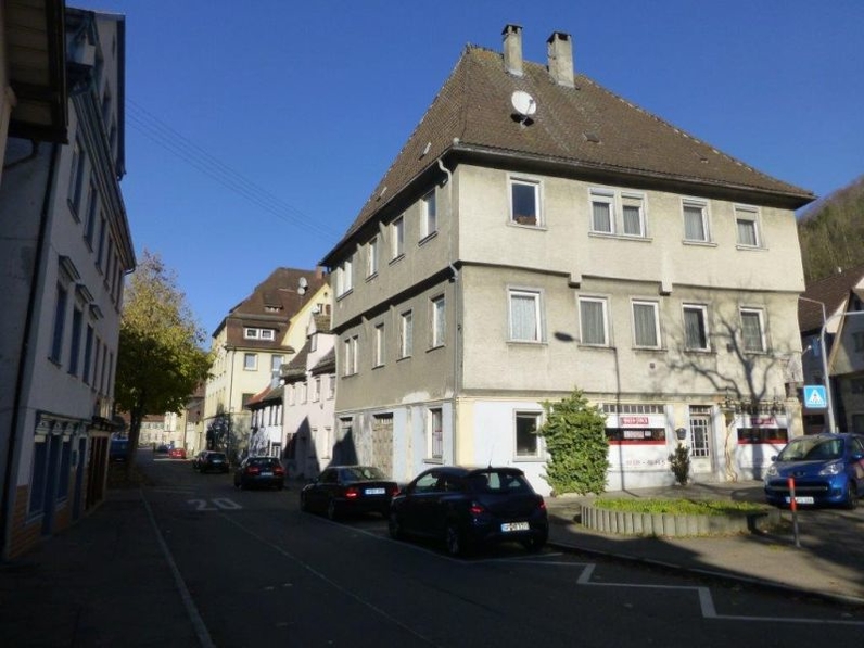 Hauptstraße 82